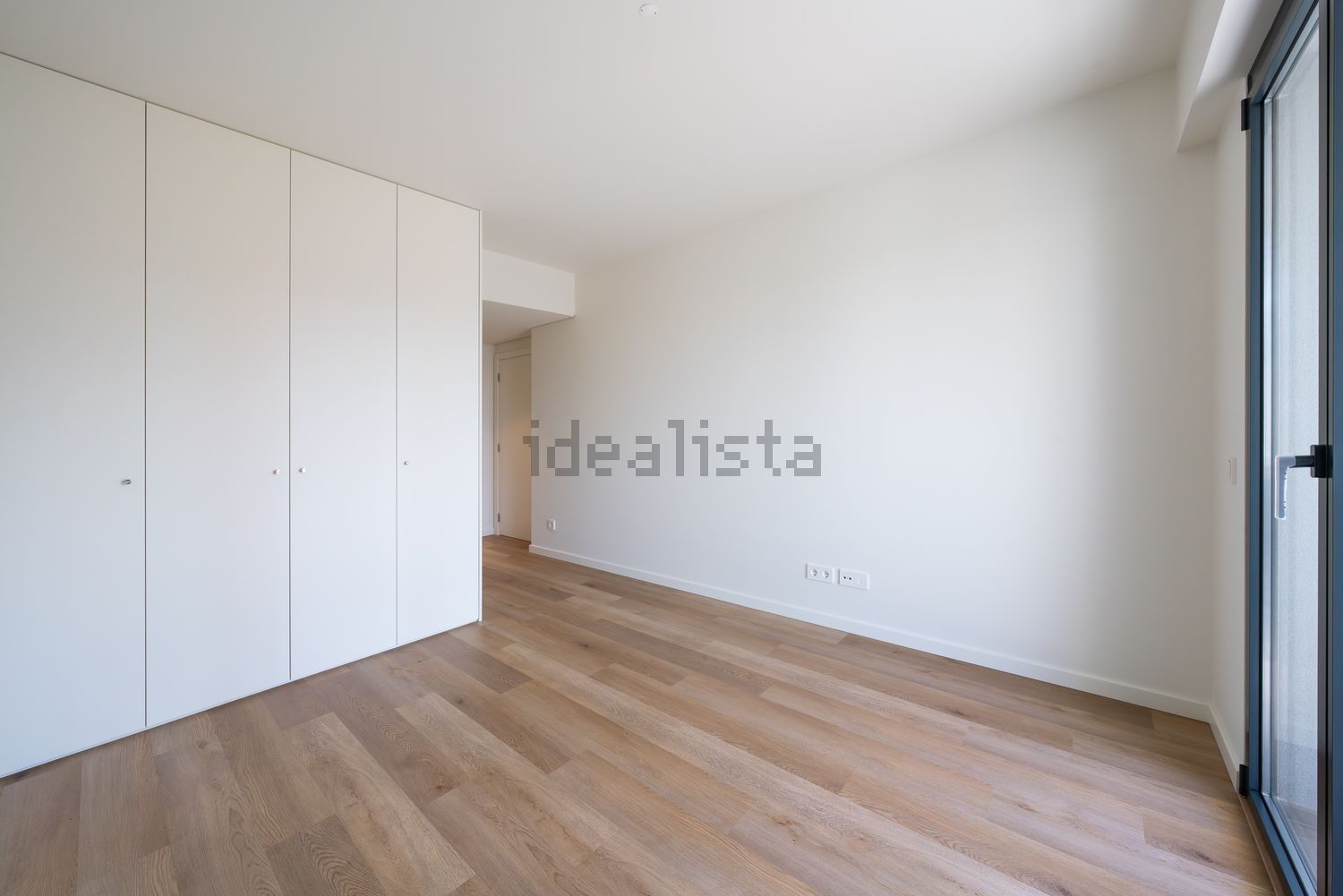 出租公寓 t2在Rua Amadeu de Sousa Cardoso, 3 - 卧室