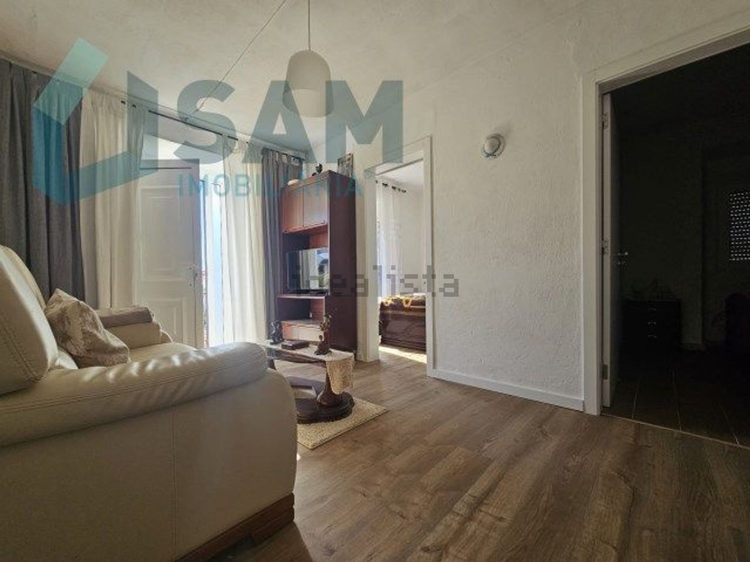 小楼房或独栋别墅出售在Rua Doutor Adérito Araújo - 客厅