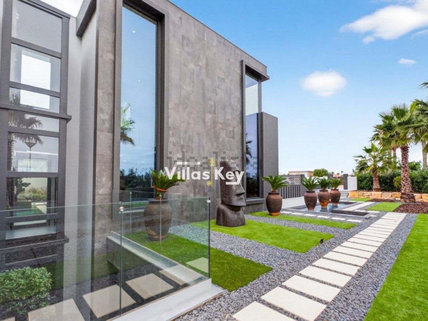 小楼房或独栋别墅出售在Rua Bartolomeu Dias, 12 - 视线