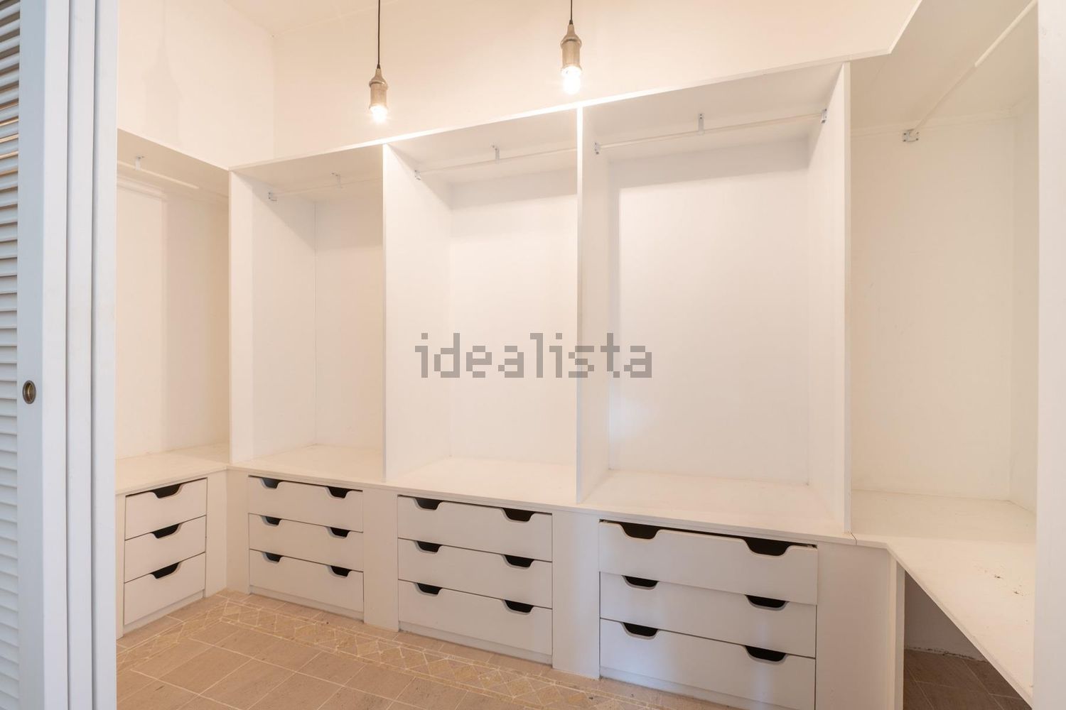 小楼房或独栋别墅出售Urbanização Quinta das Salinas, 74 - 试衣间