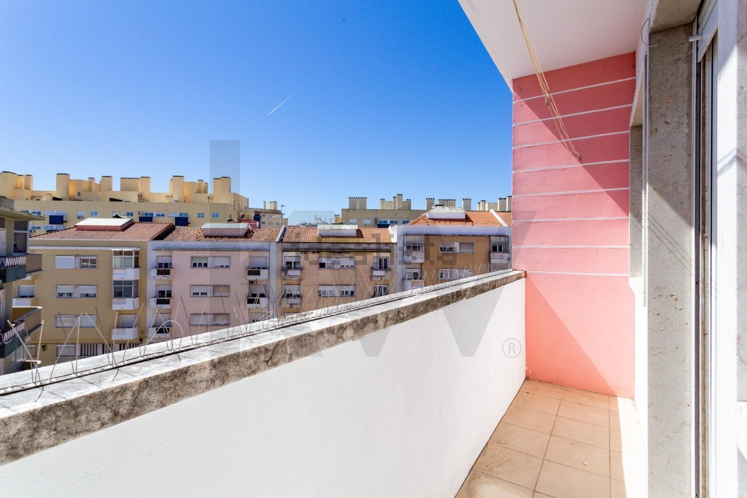 公寓 t3出售在Rua Engenheiro Maciel Chaves, 14 - 阳台