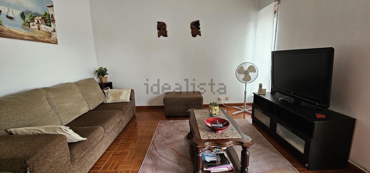 公寓 t3出售在Rua Rafael Bordalo Pinheiro, 20 - 客厅