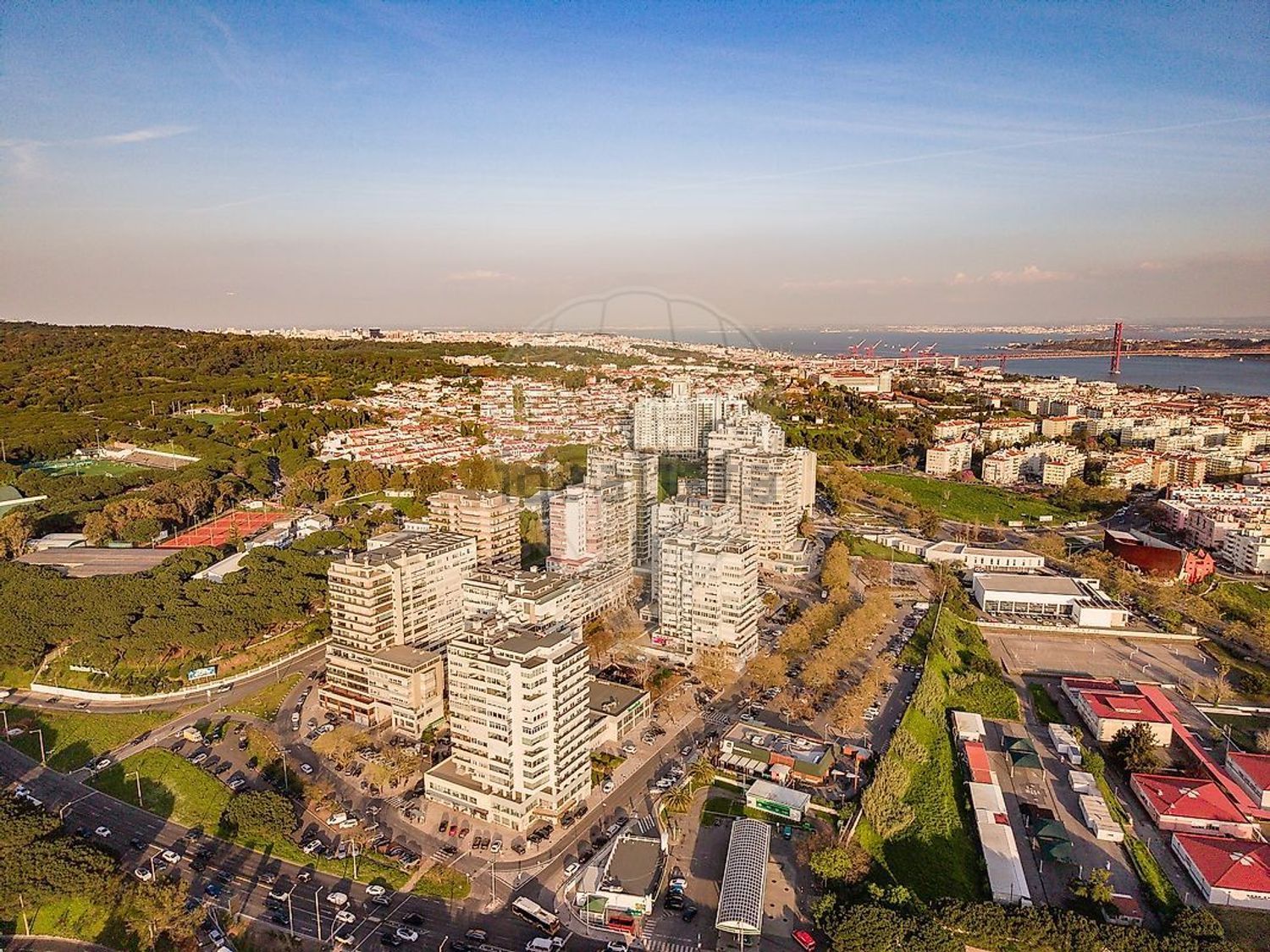 公寓 t4出售在Rua Sam Levy - 视线