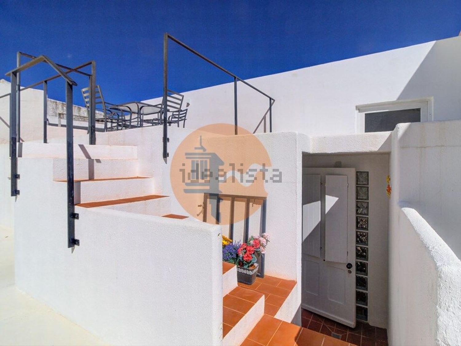 公寓 t2出售在Rua João da Guarda Cabreira, 28 - 阳台