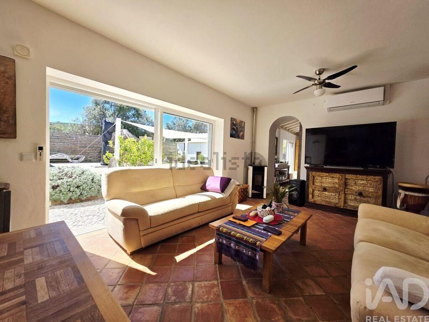 小楼房或别墅出售在Santa Catarina Fonte Bispo - 客厅