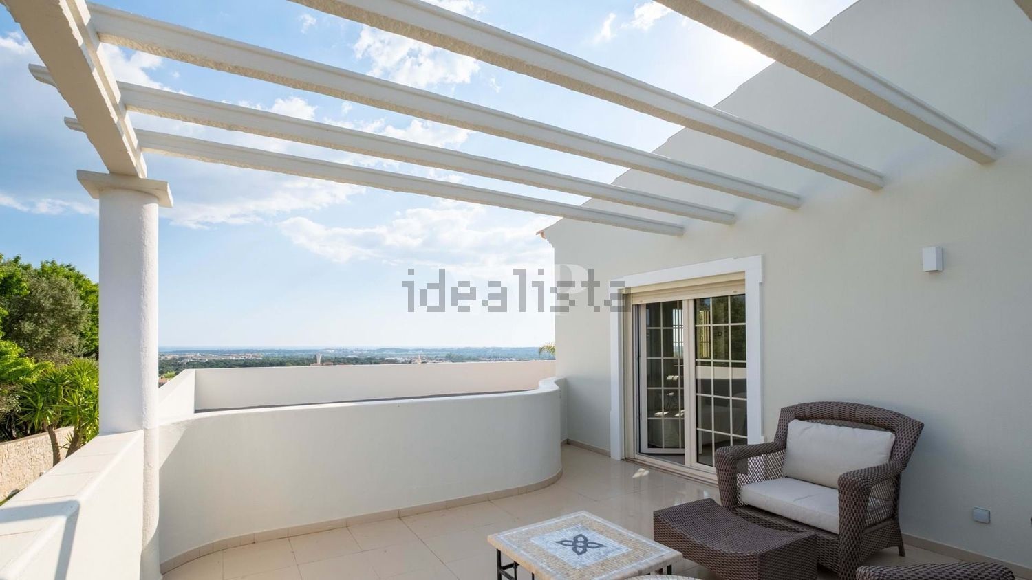 小楼房或别墅出售在Boliqueime - 阳台