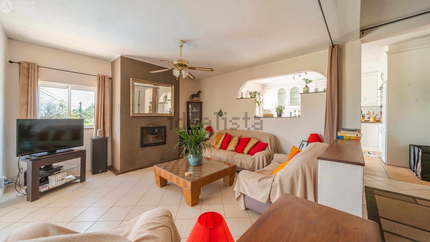 小楼房或独栋别墅出售Cerro da Mesquita s/n - 客厅