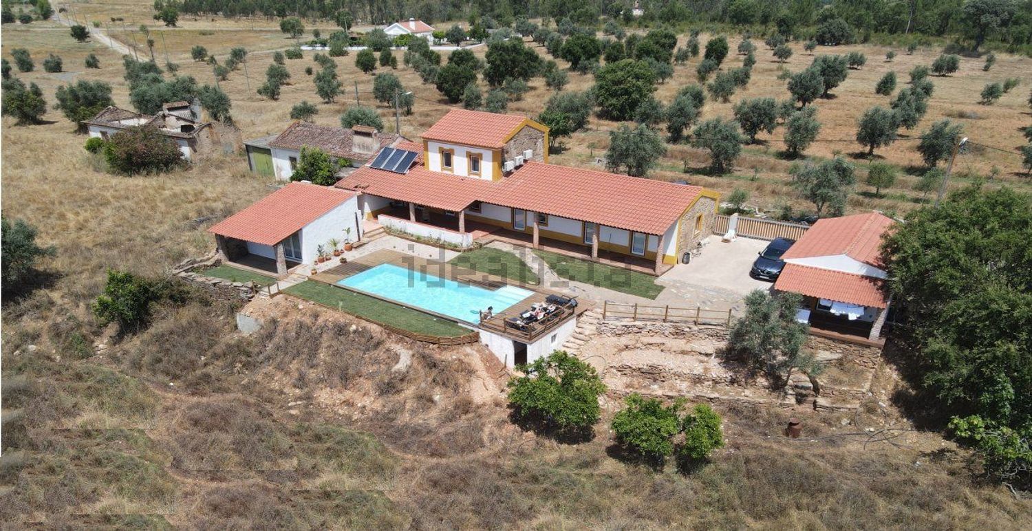 出租小楼房或独栋别墅在Mouriscas - 视线