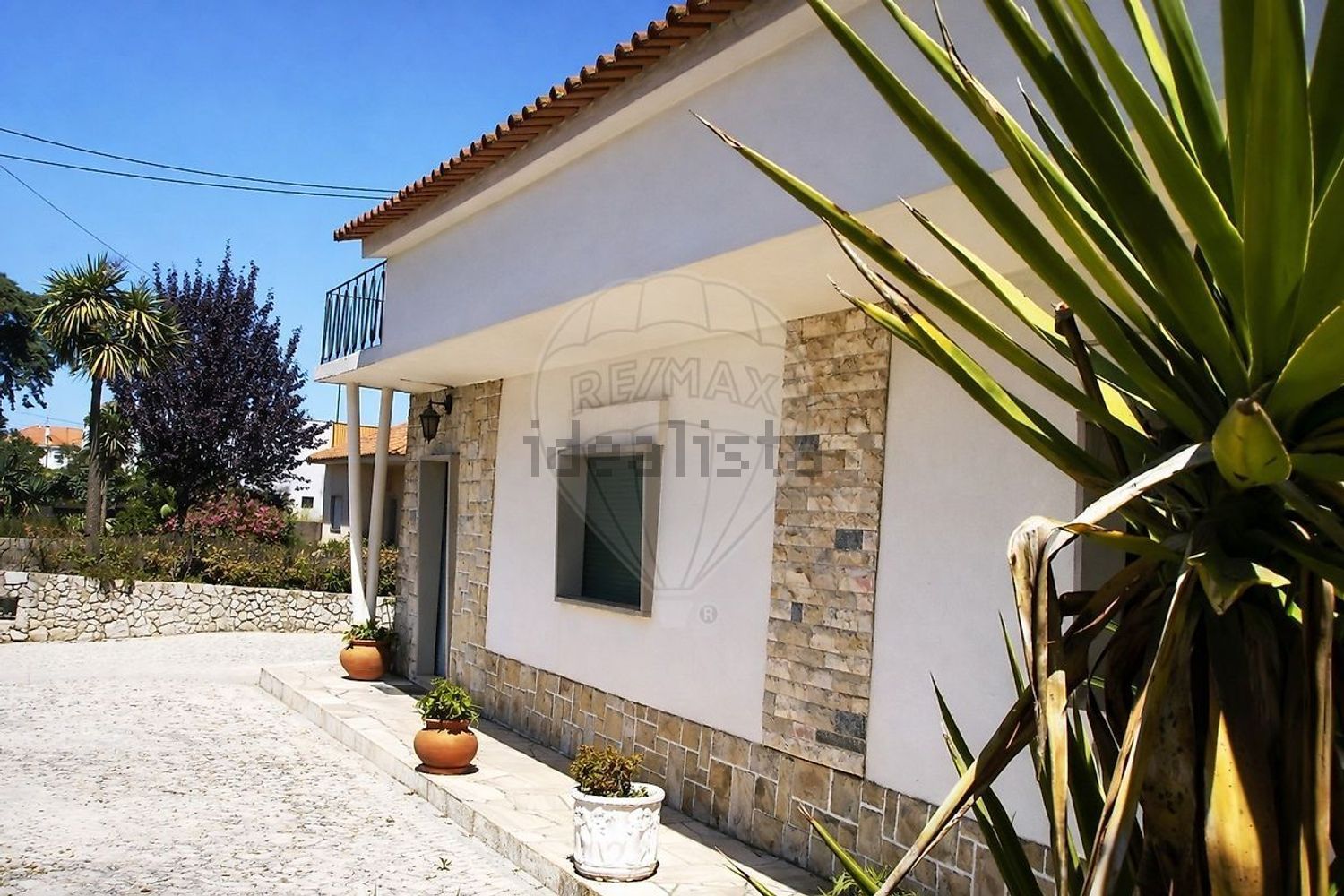 小楼房或独栋别墅出售在Avenida de Nossa Senhora de Fátima - 外立面