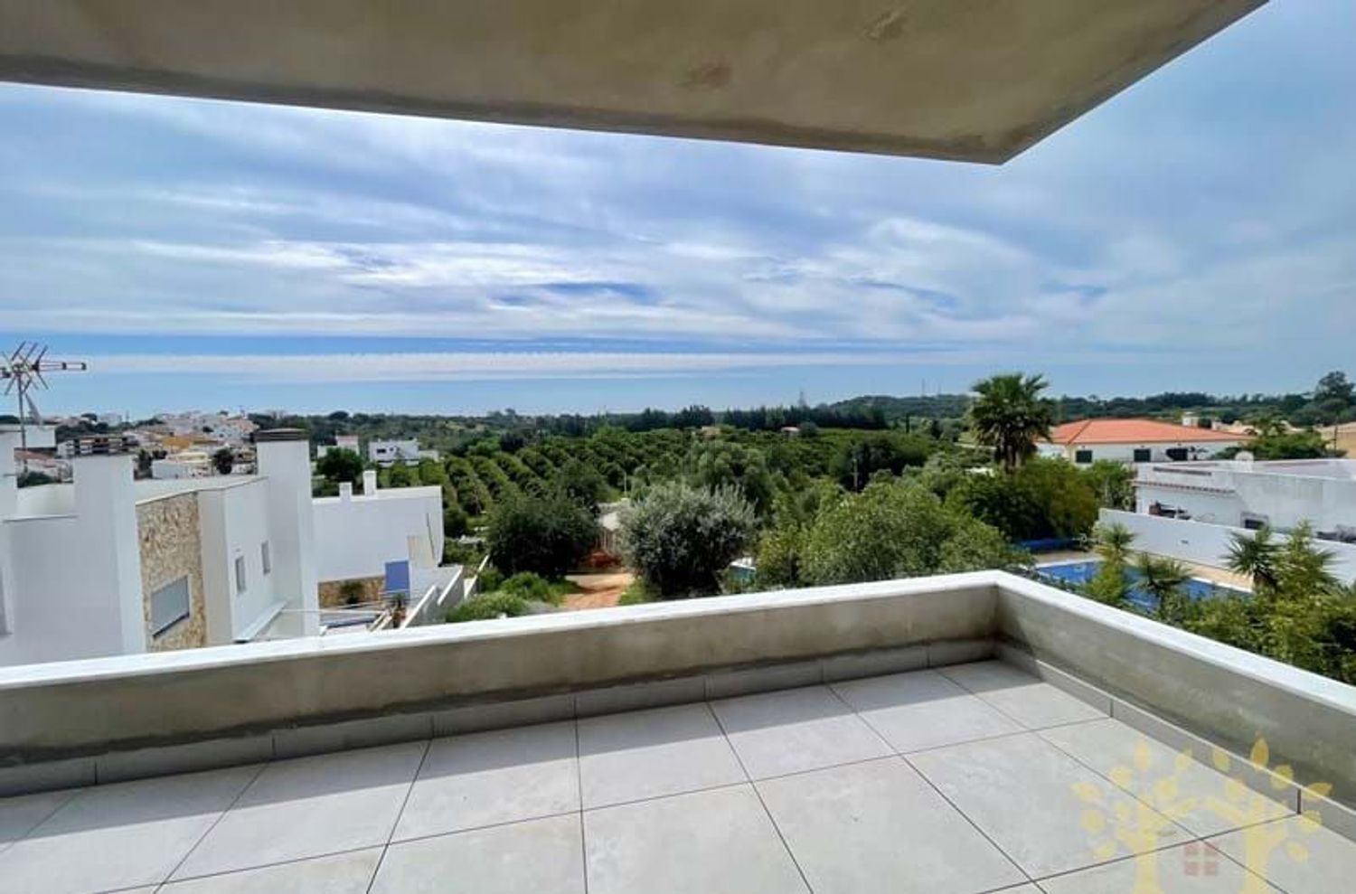 小楼房或独栋别墅出售在Quinta do Sobral - São Bartolomeu - 阳台