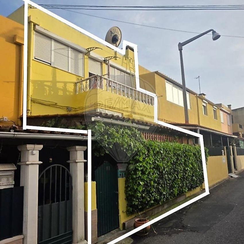 小楼房或独栋别墅出售在Rua dos Bombeiros Voluntários de Camarate