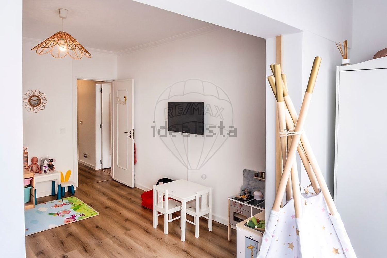 公寓 t2出售在Praceta Armada das Índias - 客厅