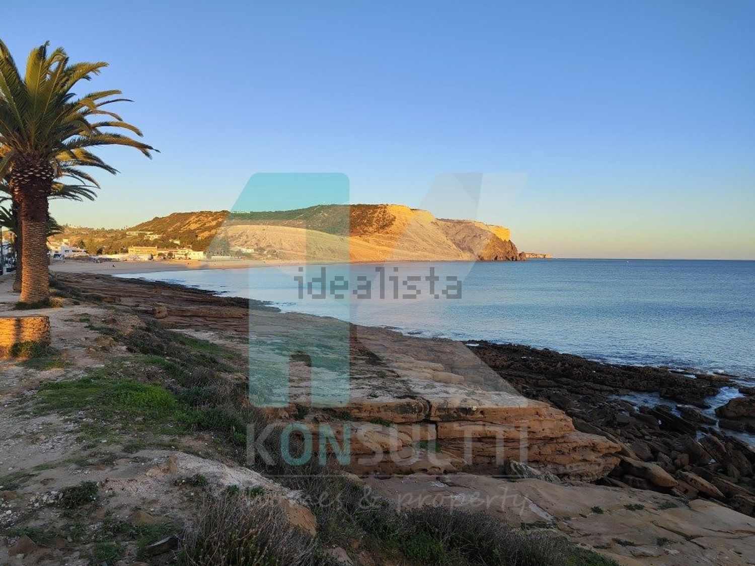 小楼房或独栋别墅出售在Praia da Luz - 视线