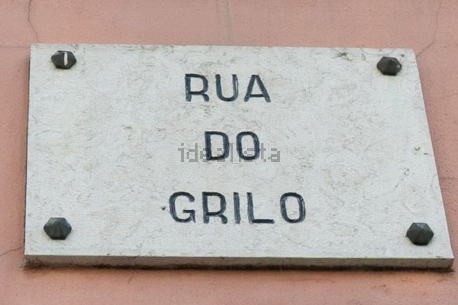 公寓 t3出售在Rua do Grilo - 详情