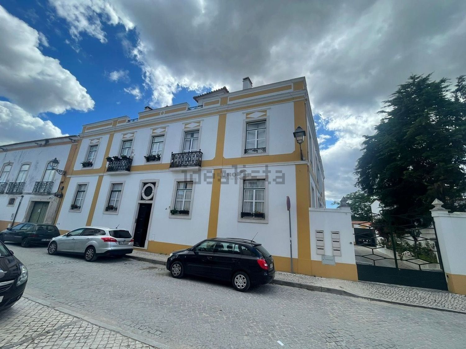 出租复式公寓在Rua Passos Manuel, 9 - 视线