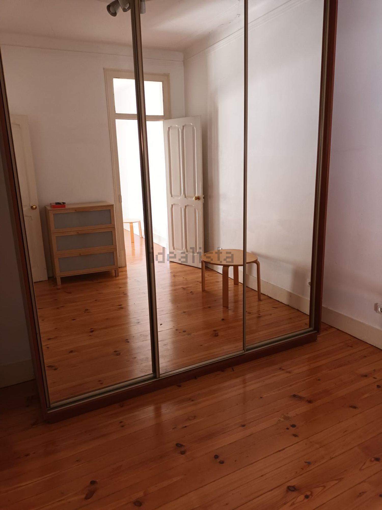 出租公寓 t3Praça Novas Nações, 45 - 卧室