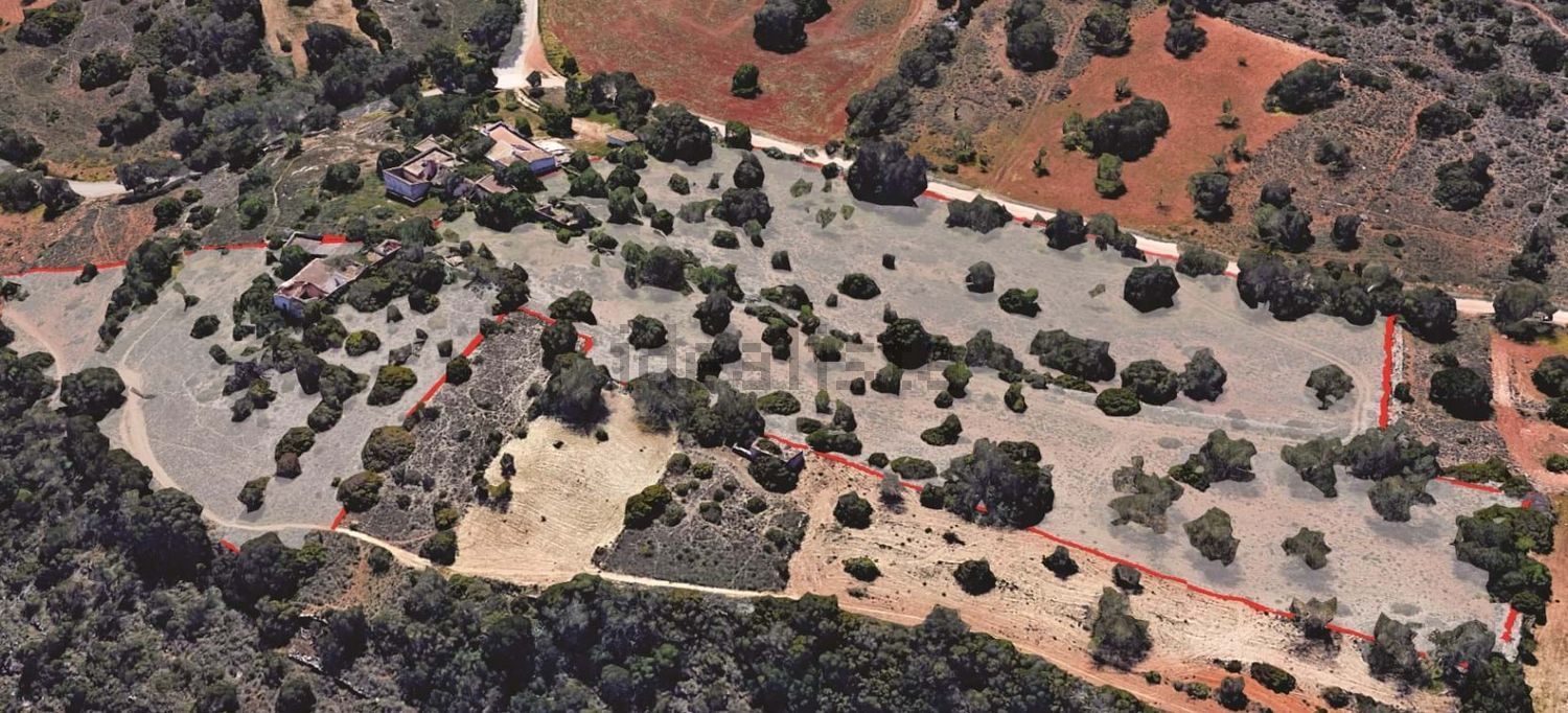 小楼房或独栋别墅出售在Rua Cerro Cabeça de Câmara, 8100-289 Loulé s/n - 照片