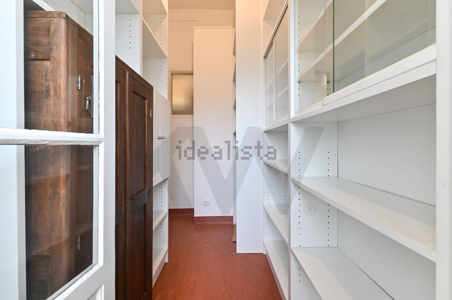 出租公寓 t4在Avenida da Ilha da Madeira s/n - 过道