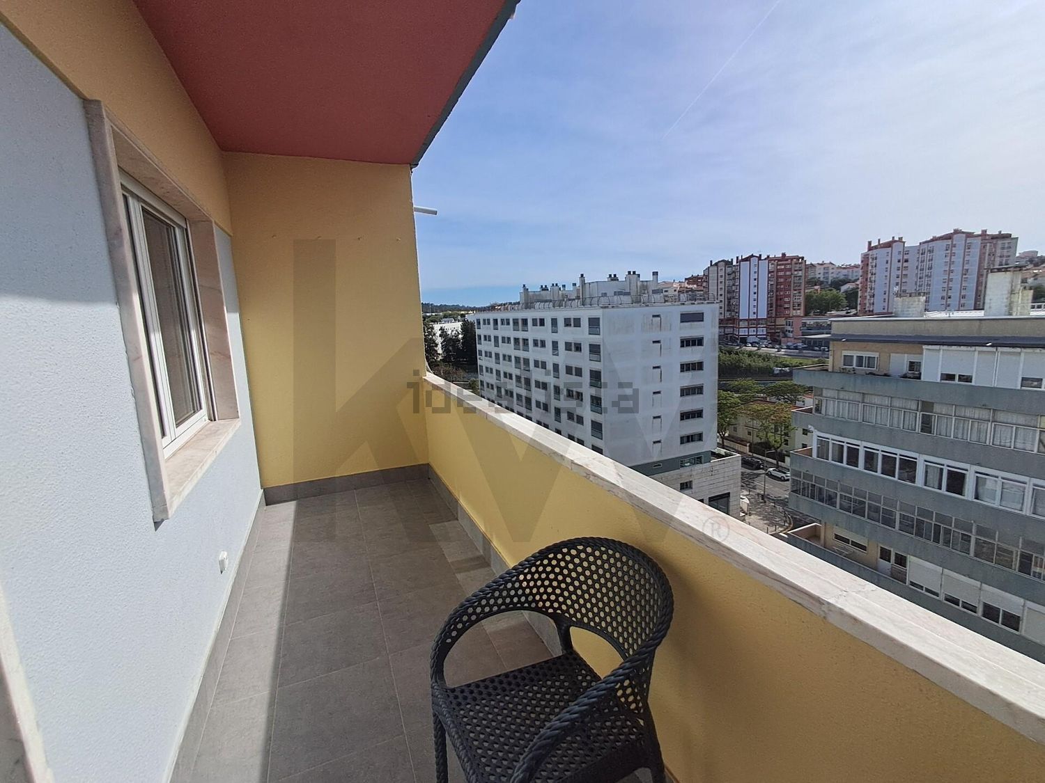 公寓 t3出售在Rua Engenheiro Nobre Guedes s/n - 阳台