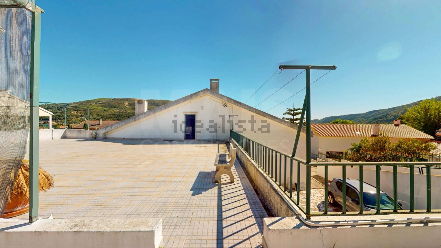 小楼房或别墅出售在Arcena - À-dos-Melros - 阳台