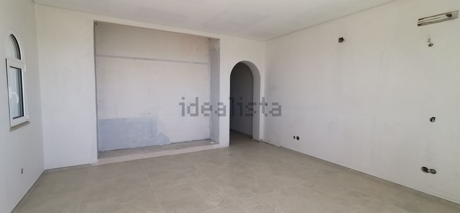 小楼房或独栋别墅出售在Rua de Sobradinho de Alfeição - 卧室