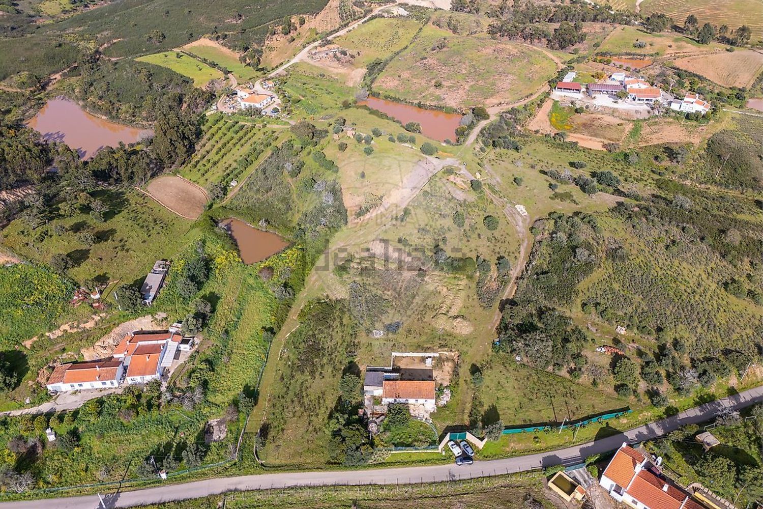 小楼房或独栋别墅出售在Zona do Autódromo do Algarve - 照片
