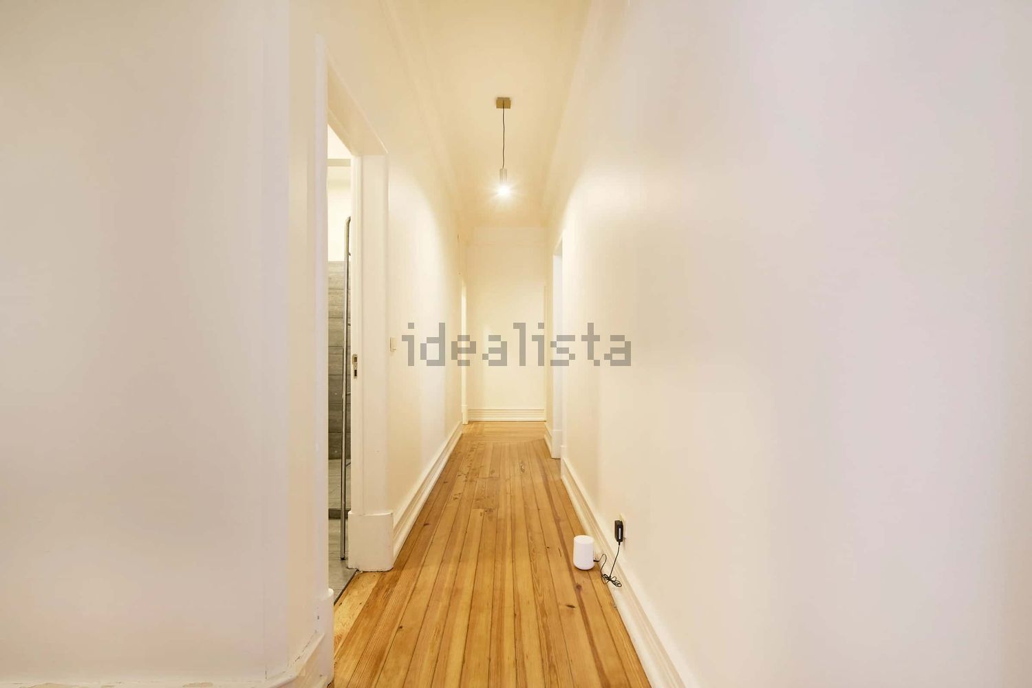 出租房间在Avenida Álvares Cabral, 28 - 过道