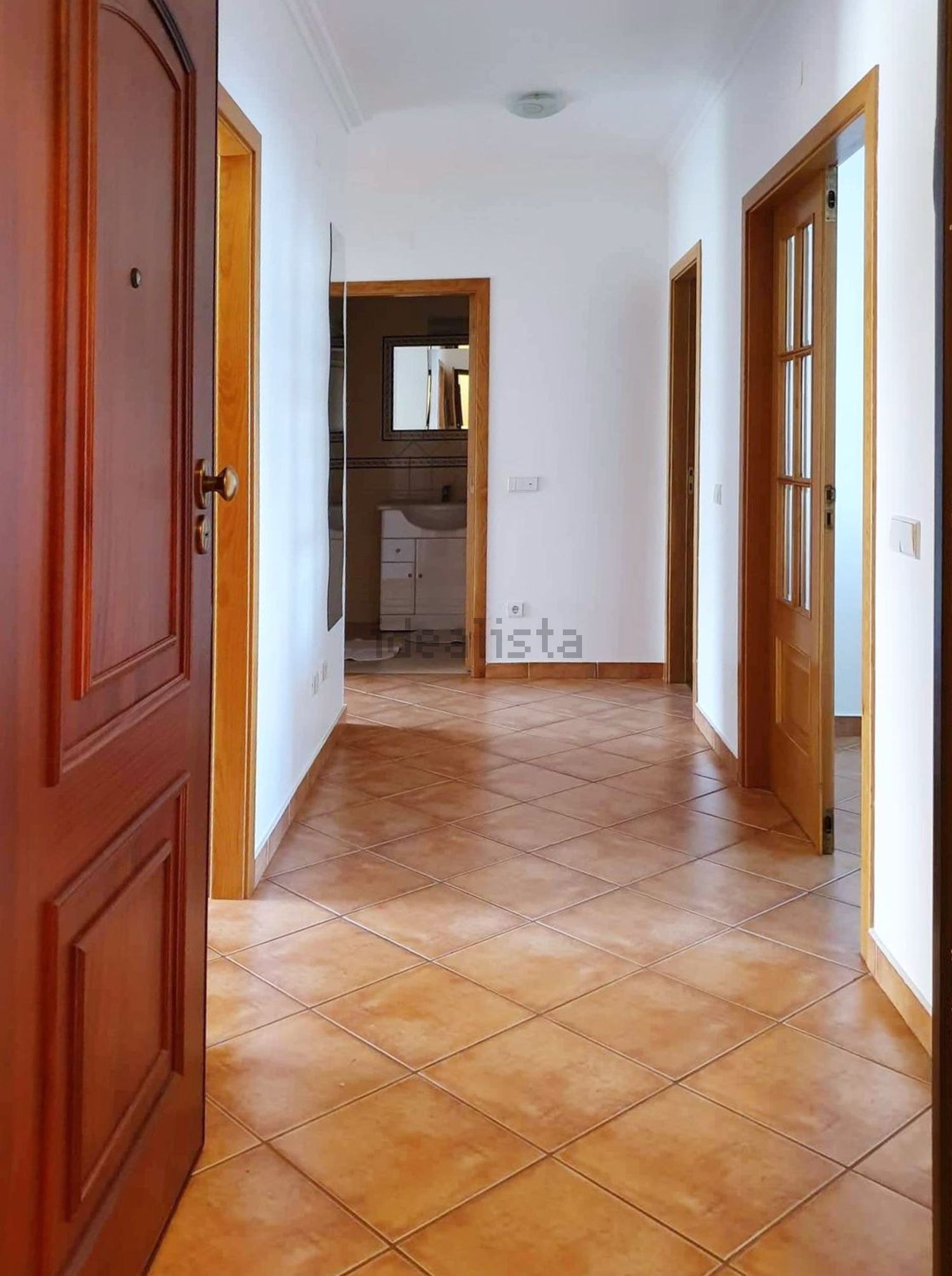 出租公寓 t2在Avenida Bernardo Santareno, 37 - 过道