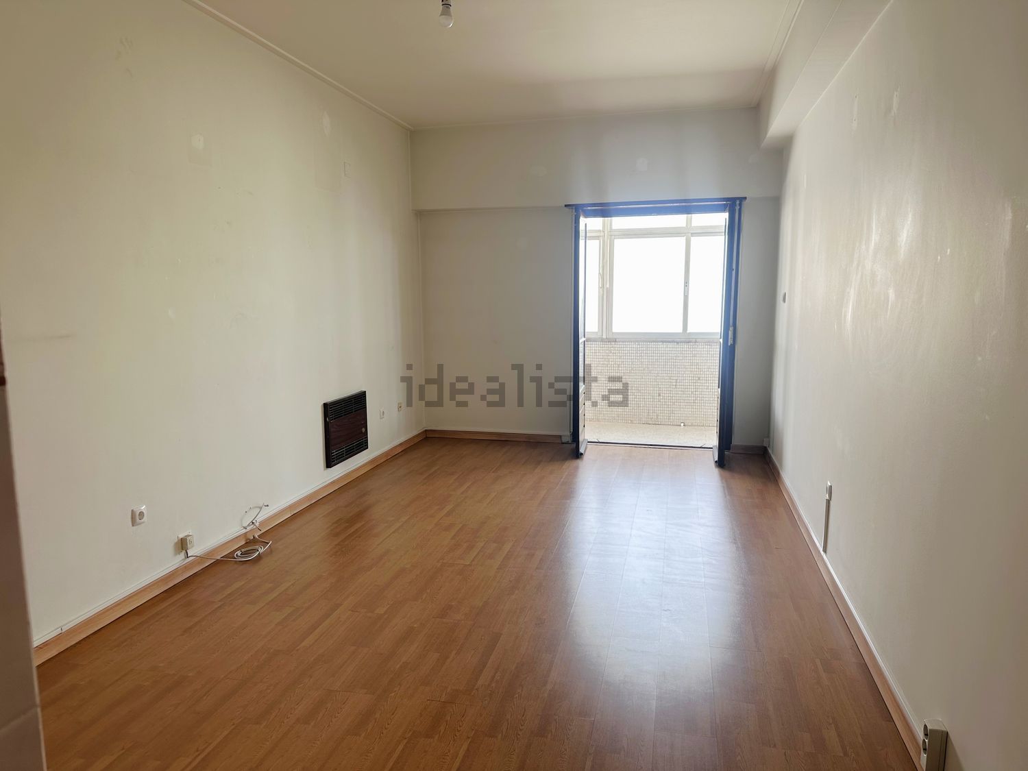 公寓 t1出售在Rua dos Anjos, 80 - 客厅