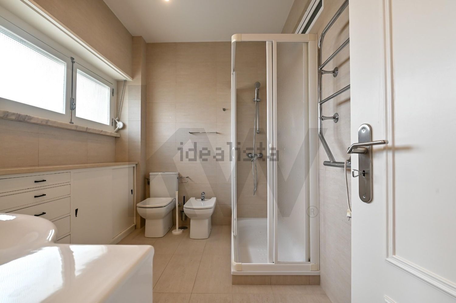 出租公寓 t4在Avenida da Ilha da Madeira s/n - 卫生间