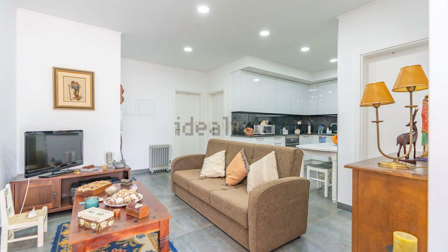 公寓 t3出售在Rua Joana Isabel Matos Lima Dias, 38 - 客厅