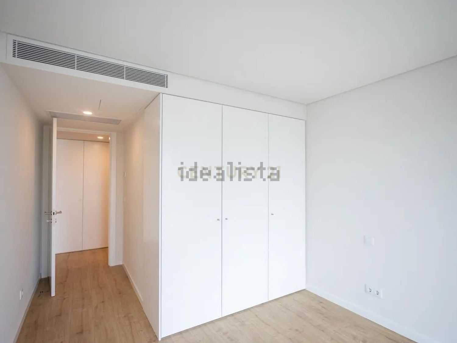 公寓 t2出售在Rua Sarmento de Beires, 47 - 居住