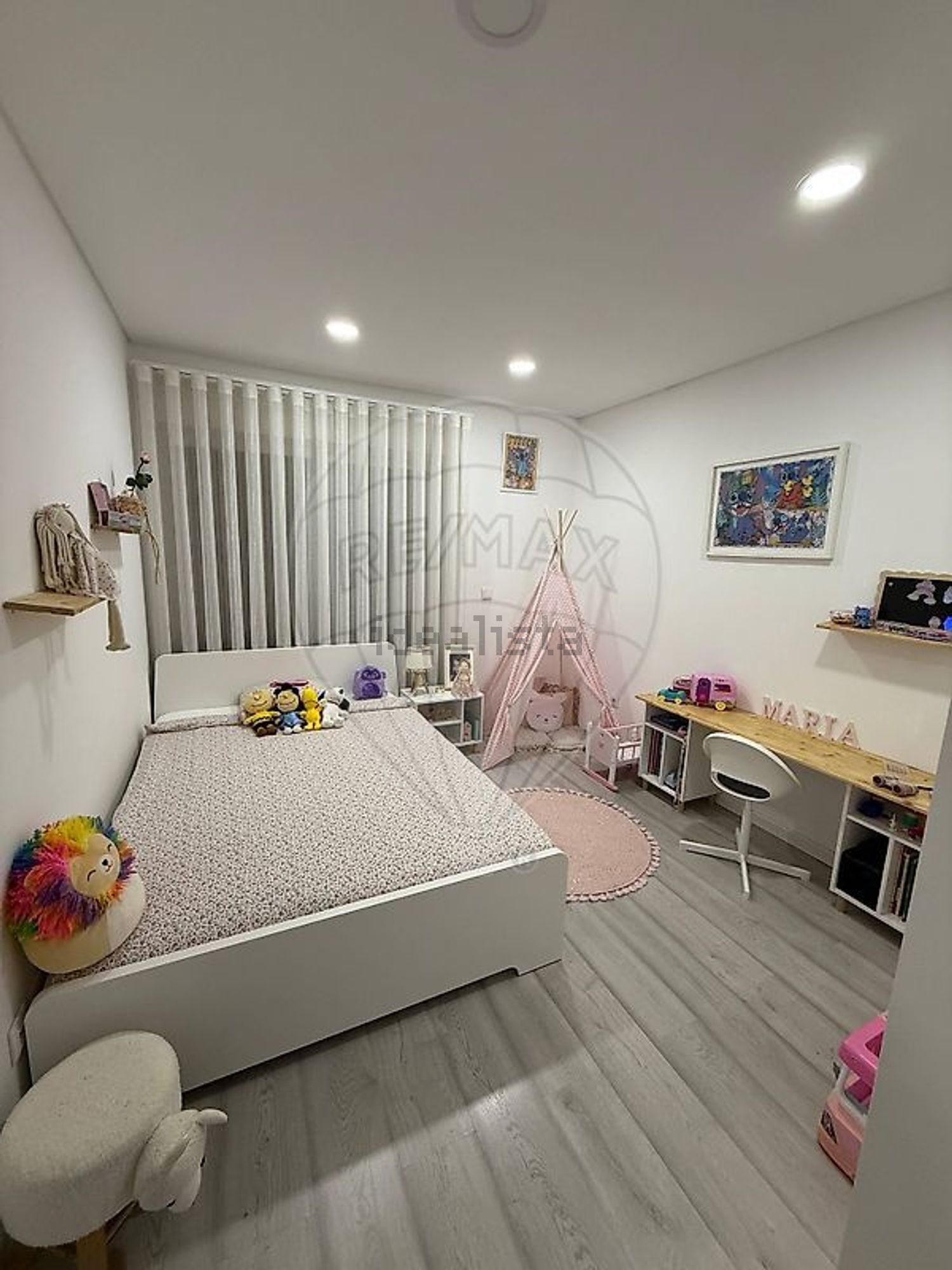 小楼房或独栋别墅出售在Estrada Ribeira de Algibre - 卧室