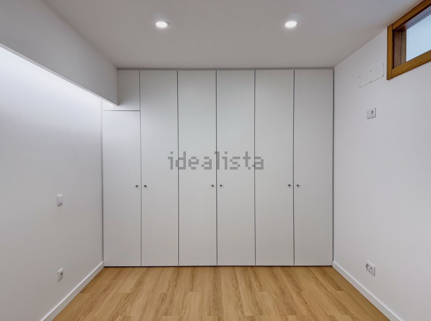 公寓 t1出售在Avenida Dom Nuno Álvares Pereira, 235 nCentroComercialEstrelaDOuro - 居住