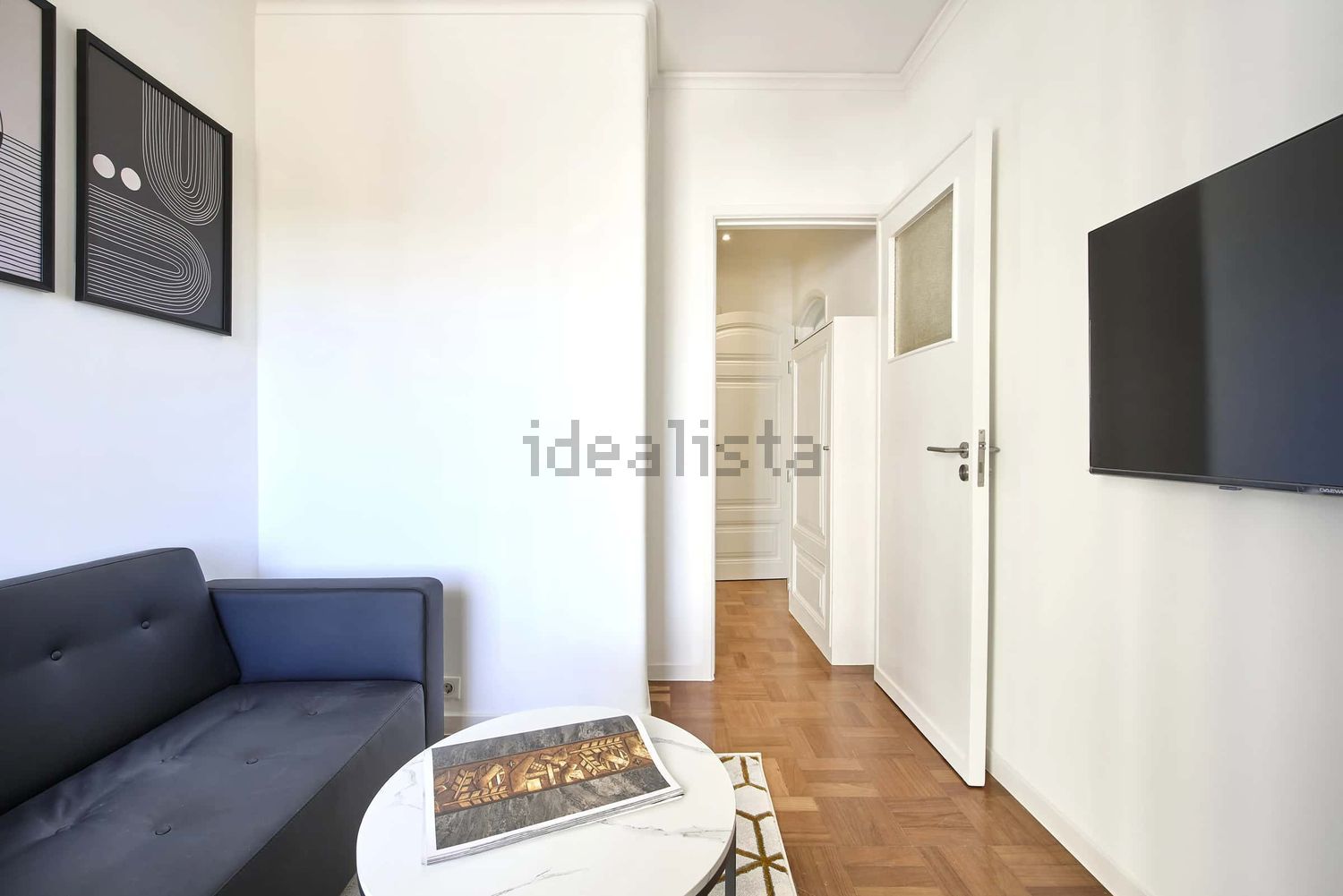 出租房间在Avenida Barbosa du Bocage, 52 - 卧室