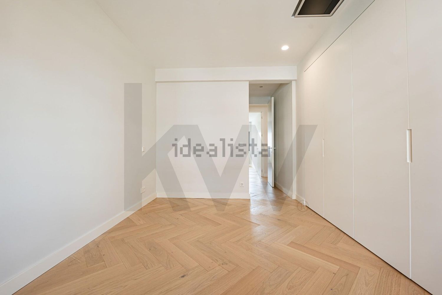 公寓 t3出售在Avenida Columbano Bordalo Pinheiro s/n - 居住