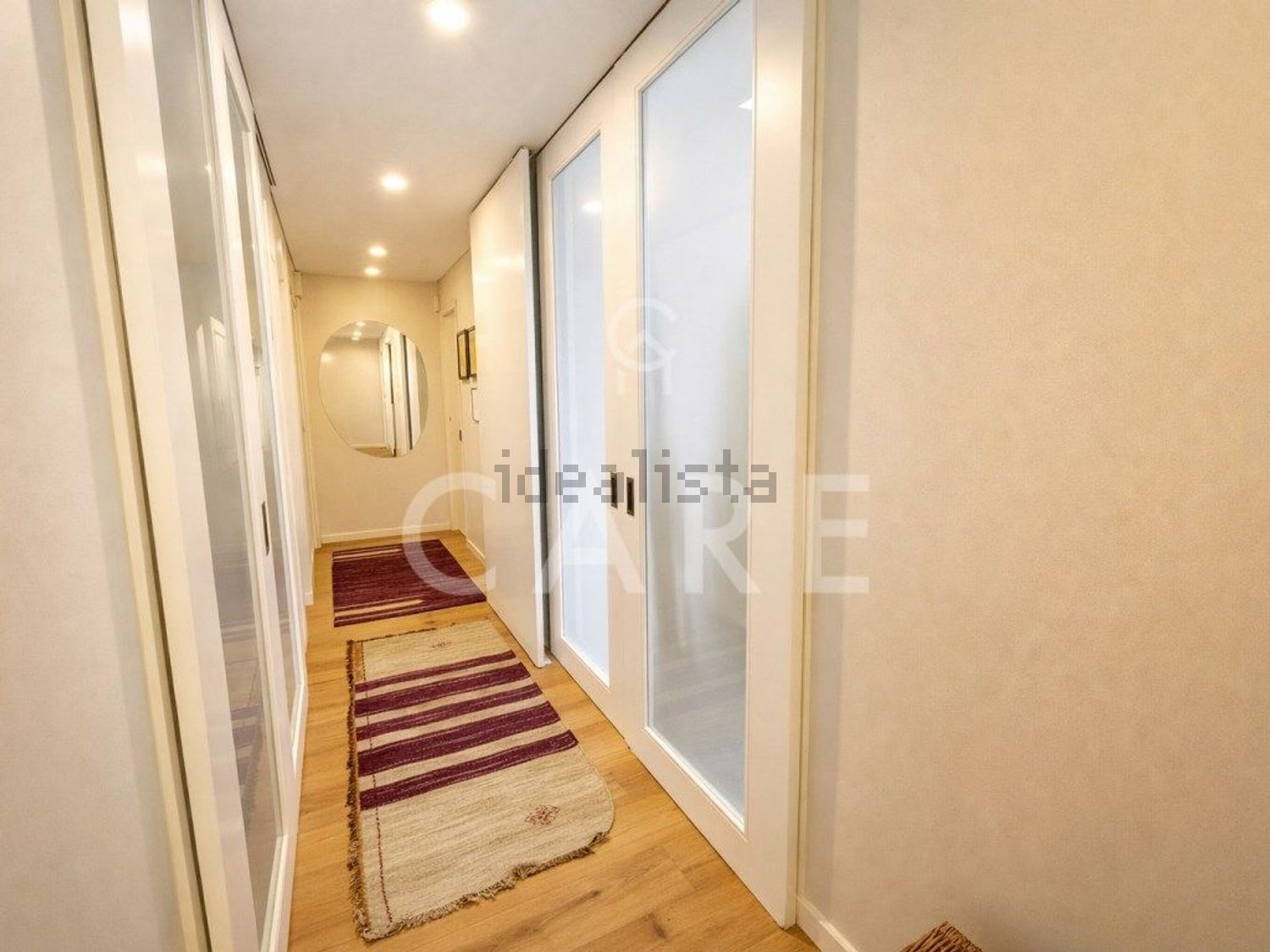 公寓 t2出售在Rua Sampaio e Pina - 过道