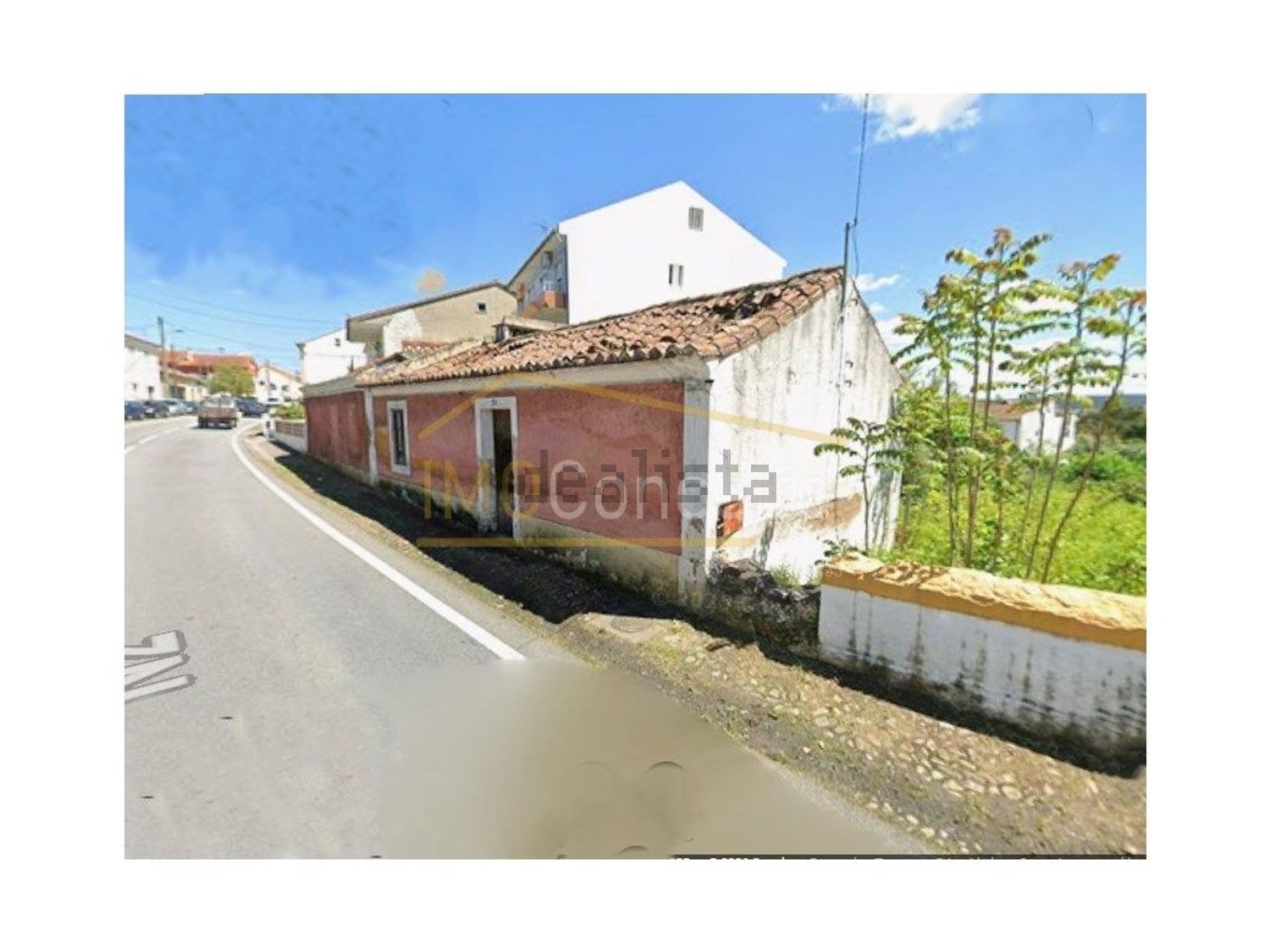 小楼房或独栋别墅出售在Avenida da Portagem - 外立面