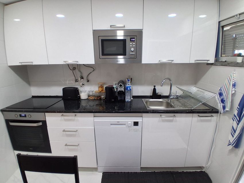 出租房间在Praceta de liberdade, quinta do galeao 2680-545, 4