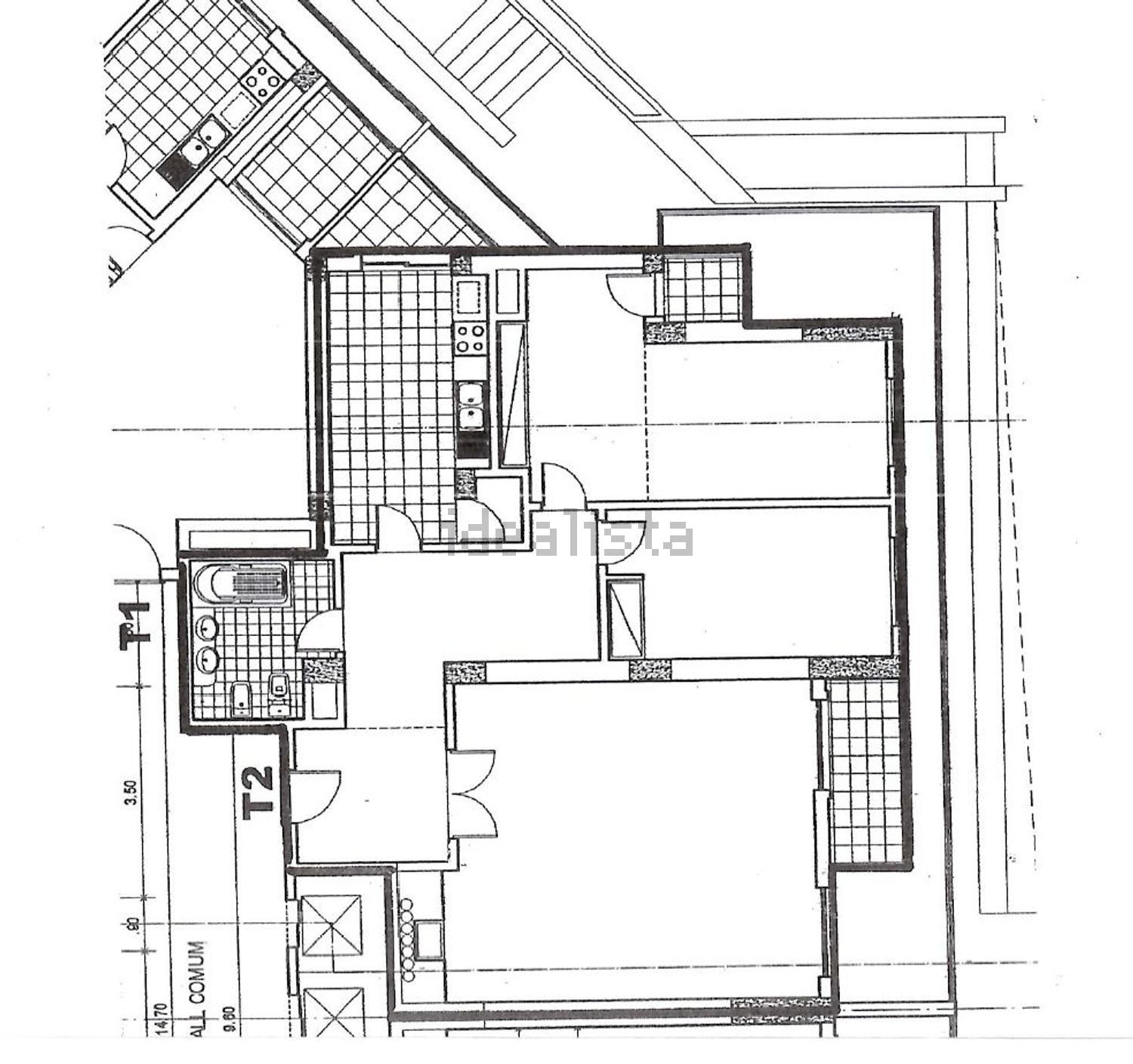 公寓 t2出售在Avenida dos Condes de Azambuja, 45 - 平面图