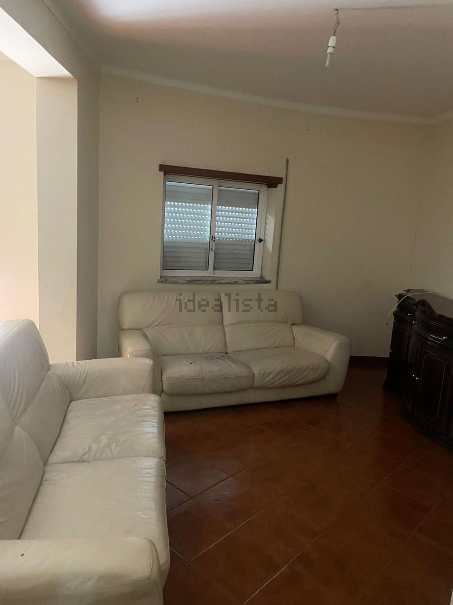 出租房间在Rua capitão salgueiro Maia, 6 Lot b N6 - 客厅