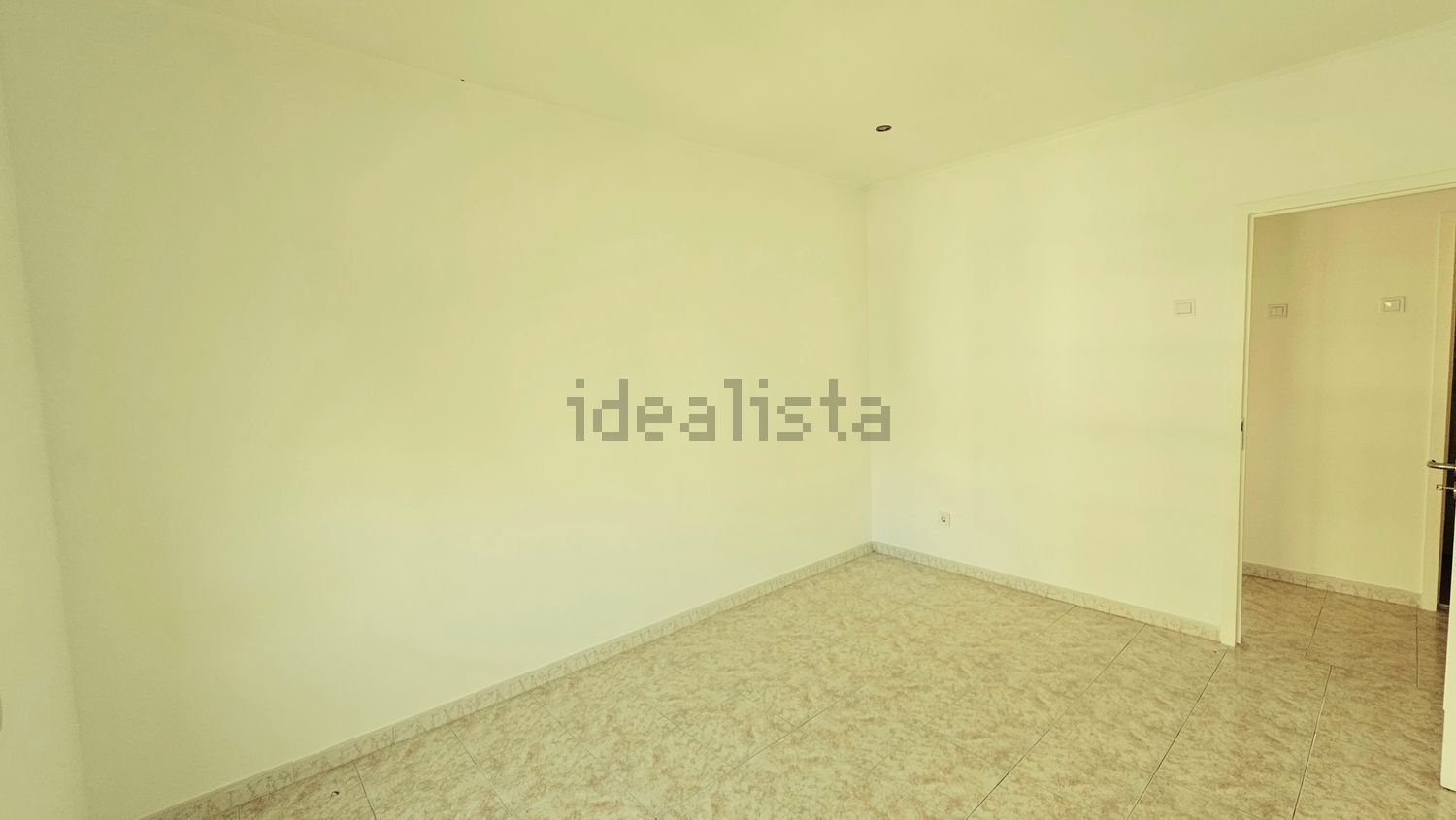 出租公寓 t2在Rua Dom Francisco de Almeida, 2 - 居住