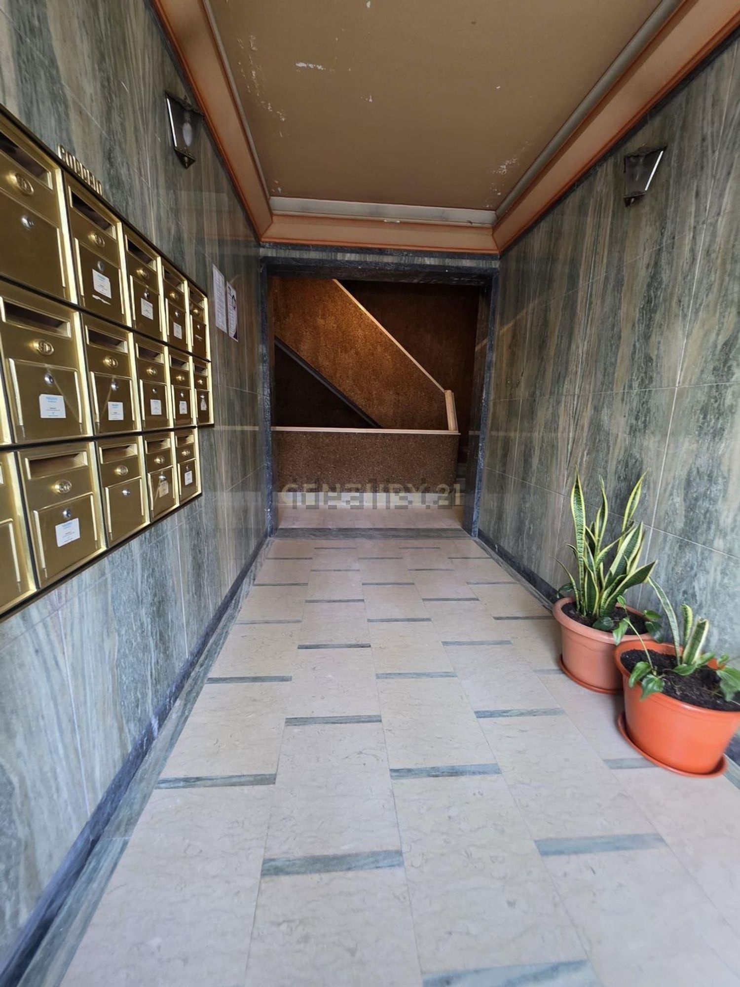 公寓 t3出售在Bairro de Santa Cruz - 过道