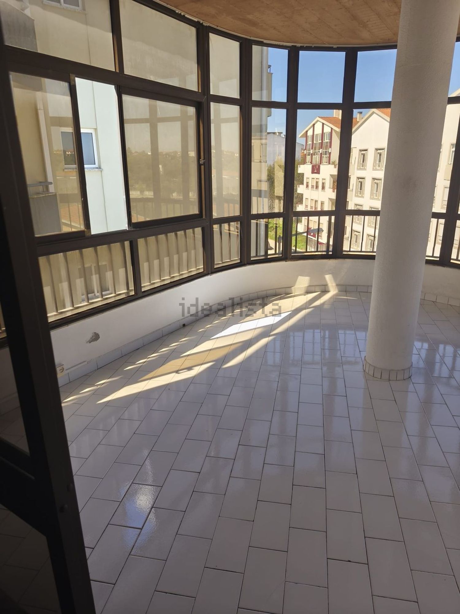 出租公寓 t3在Avenida Beato Nuno, 455 - 阳台