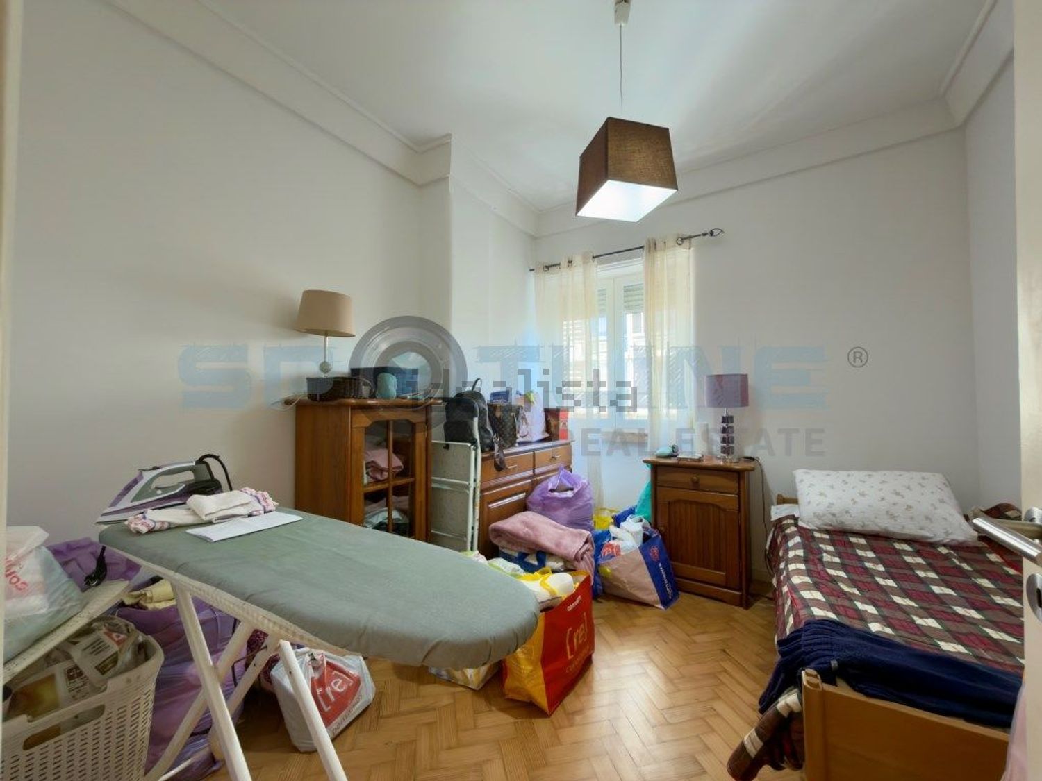 出租公寓 t2在Avenida de Roma, 76 - 卧室