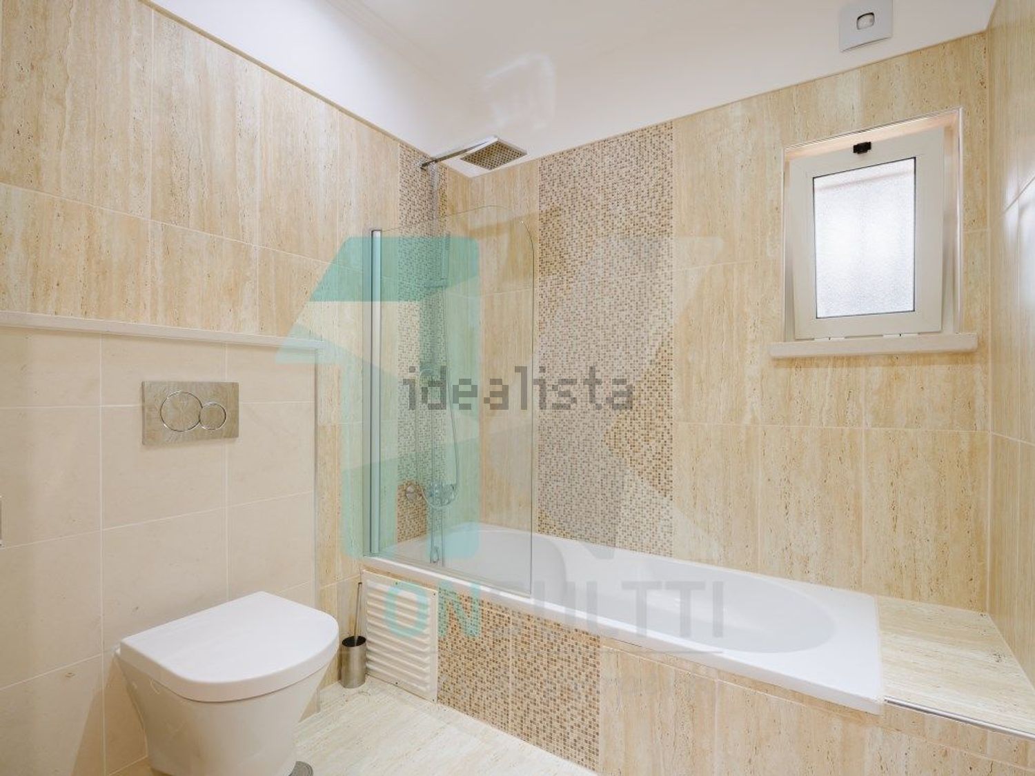 小楼房或独栋别墅出售在Praia da Luz - 卫生间