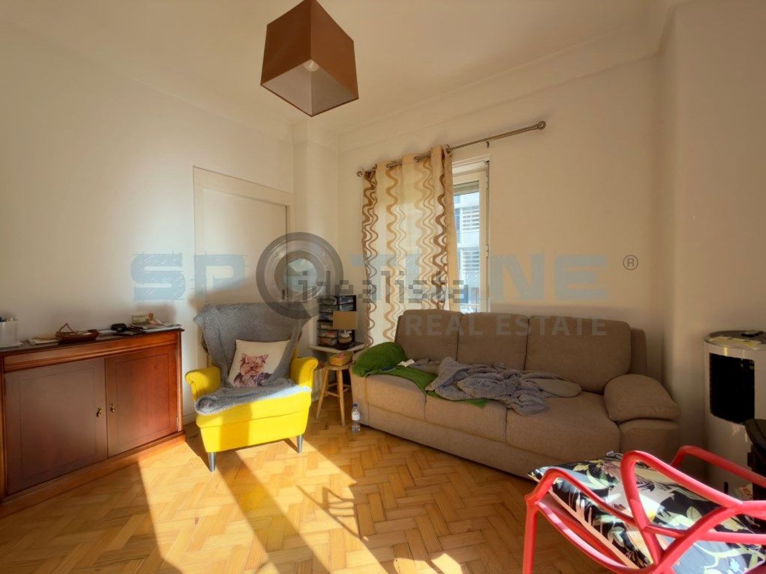 出租公寓 t2在Avenida de Roma, 76 - 客厅