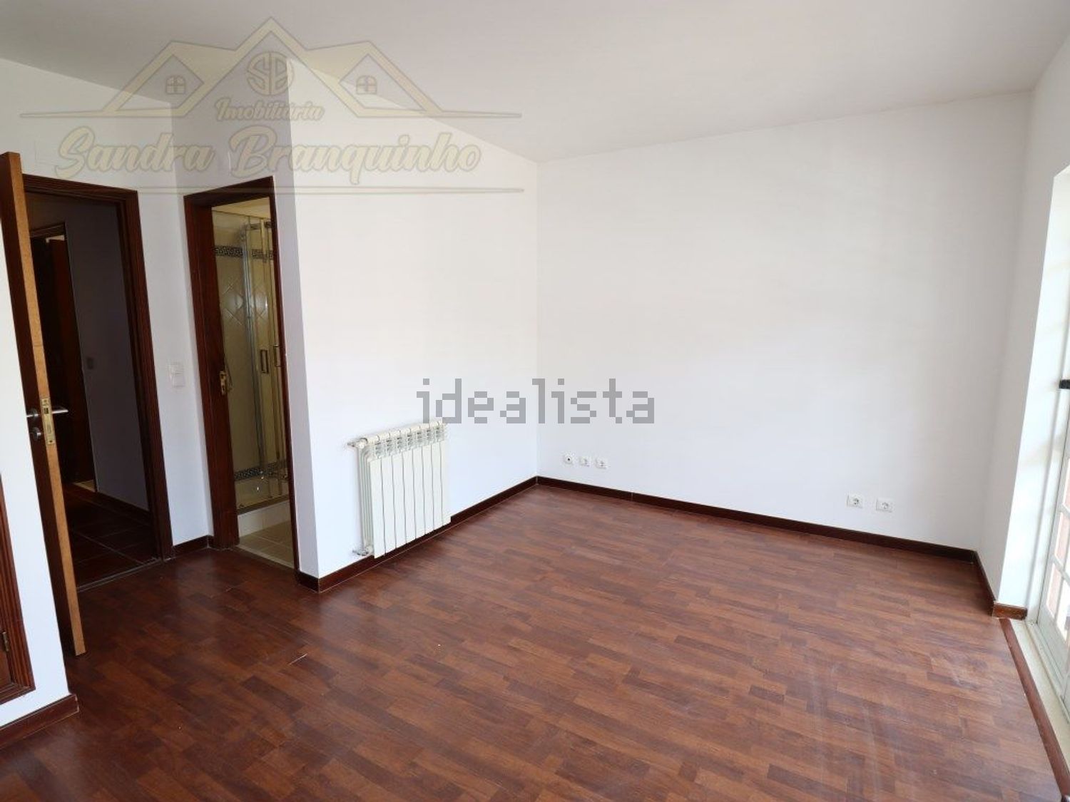 出租公寓 t3在Avenida António Maria Jalles, 100 - 居住