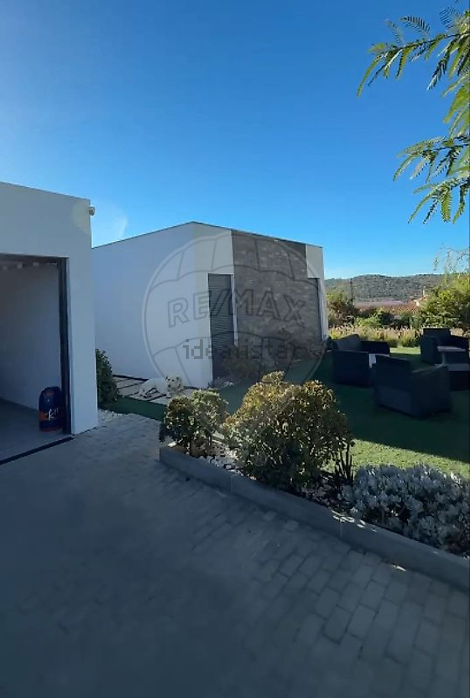 小楼房或独栋别墅出售在Estrada Ribeira de Algibre - 外立面