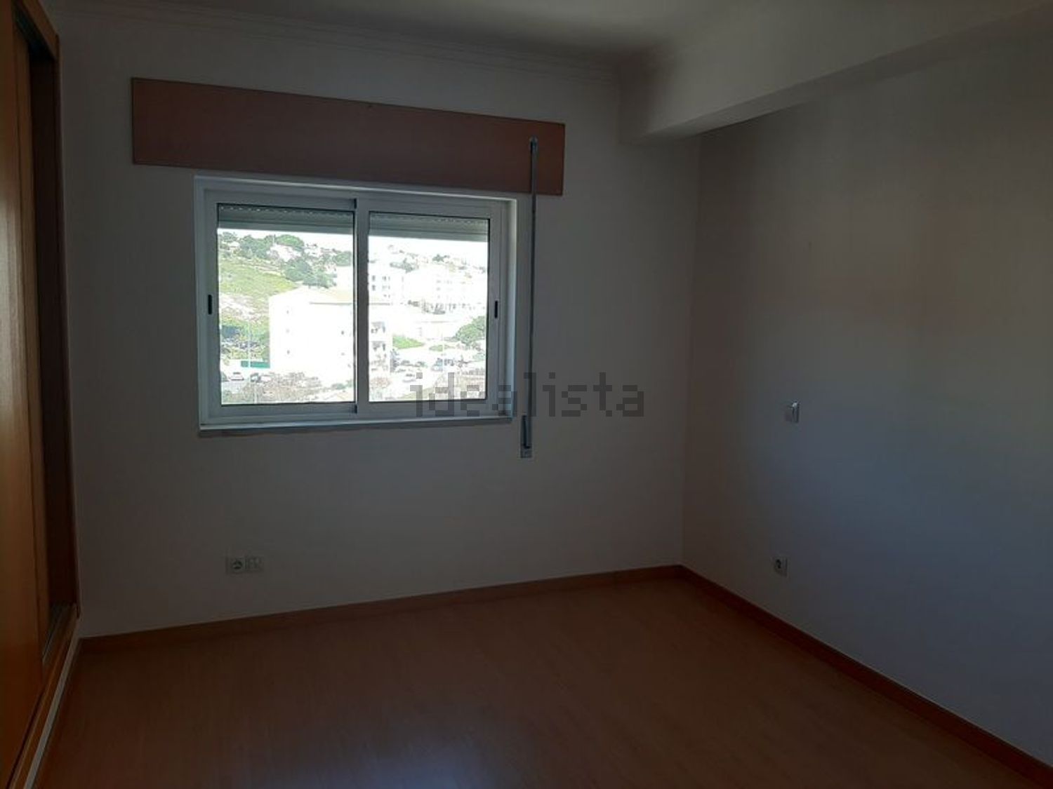 公寓 t3出售在Avenida dos Condes de Azambuja, 45 - 居住